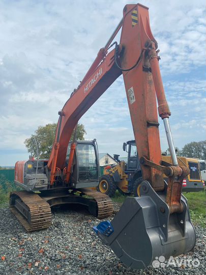 Гусеничный экскаватор Hitachi ZX200-3, 2008