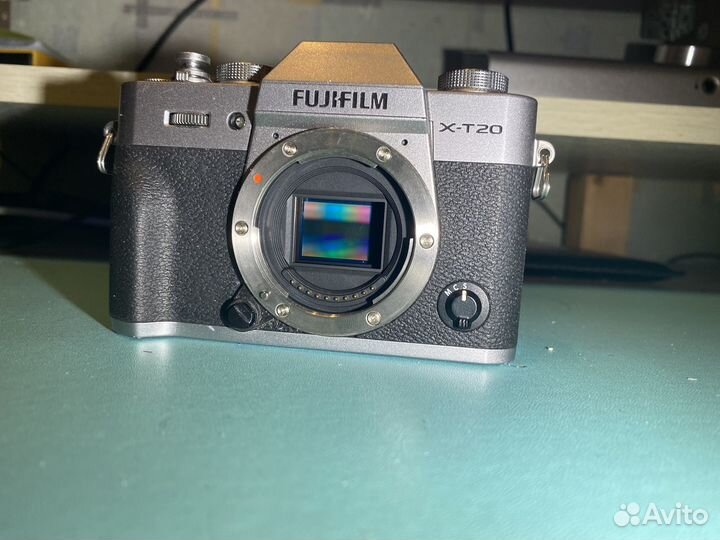 Fujifilm x-t20 + 18-55mm kit пробег 4000