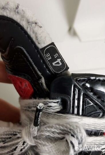 Хоккейные коньки bauer vapor 1x