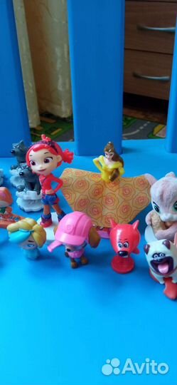 Набор игрушек Киндер сюрприз