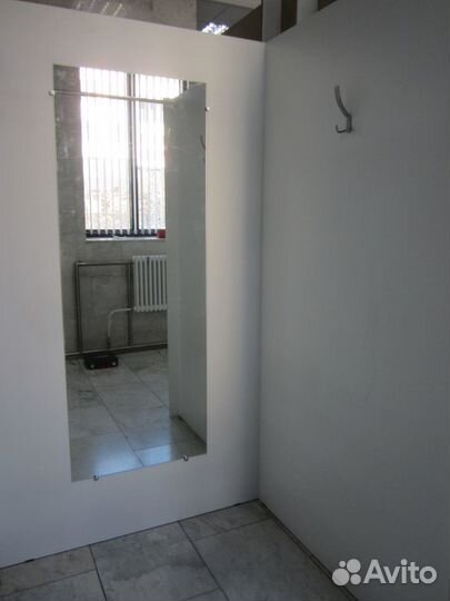 Зеркала для магазинов, примерочных, залов, студий