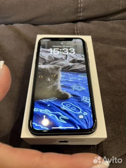 Телефон iPhone 11 black