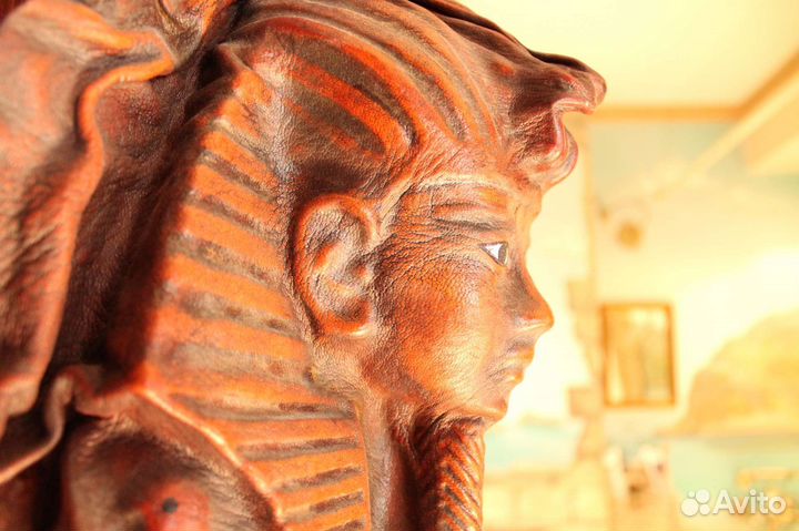 Панно из кожи верблюда