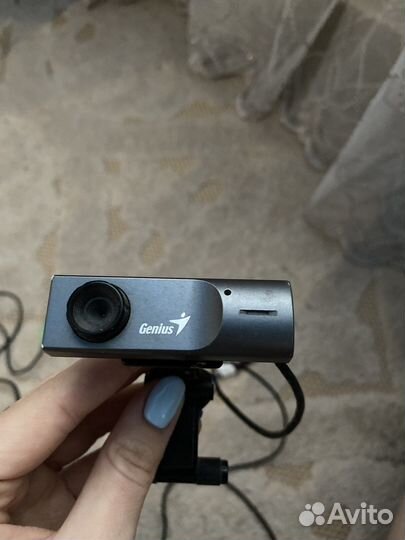 Веб камера с микрофоном genius