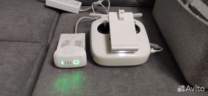 DJI Phantom 4pro квадрокоптер