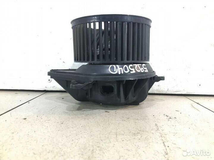 Моторчик печки Пежо 406