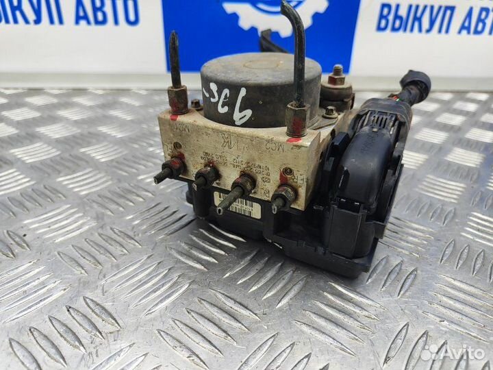 Блок ABS (насос) Suzuki Sx4 1.6 M16A 106 Л.С