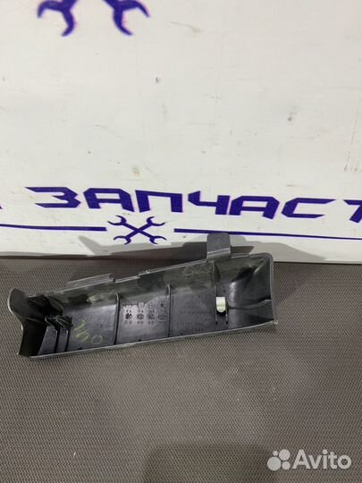 Накладка в торпедо левая для Mitsubishi Lancer 10