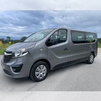 Opel Vivaro 1.6 MT, 2018, 120 000 км, с пробегом, цена 2 320 000 руб.