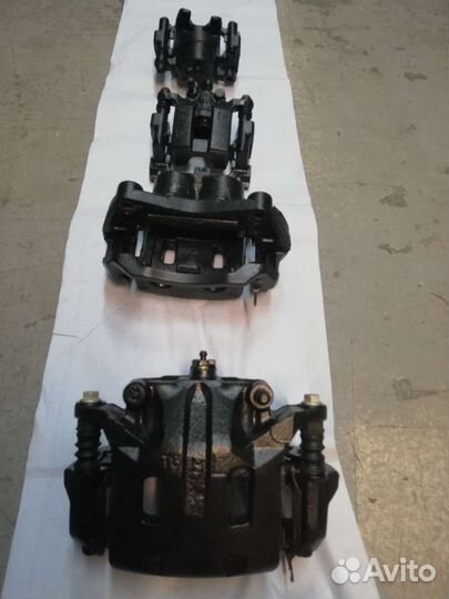 Передние суппорта Infiniti Fx, Teana, Murano, j11