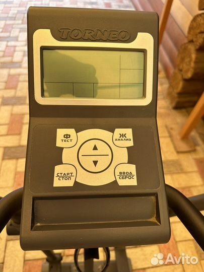 Эллиптический тренажер torneo