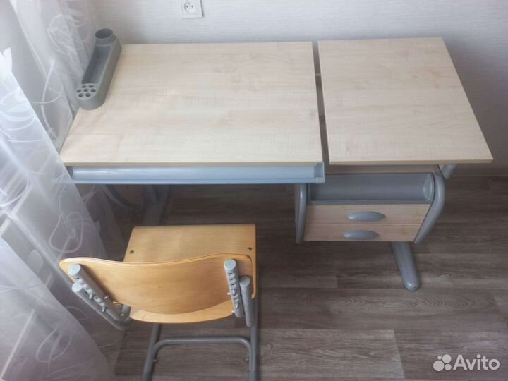 Детская растущая парта со стулом