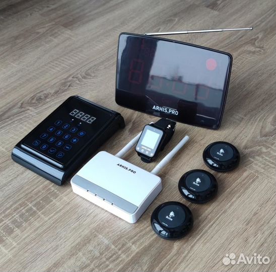 Кнопка вызова официанта,часы, табло, пульт, репите