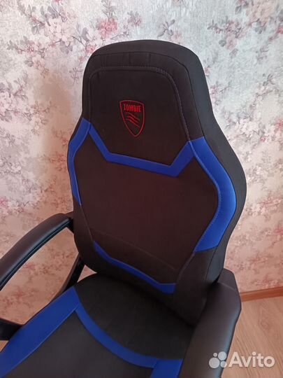 Компьютерное кресло Игровое Zombie 10