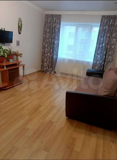2-к. квартира, 70 м², 2/10 эт.