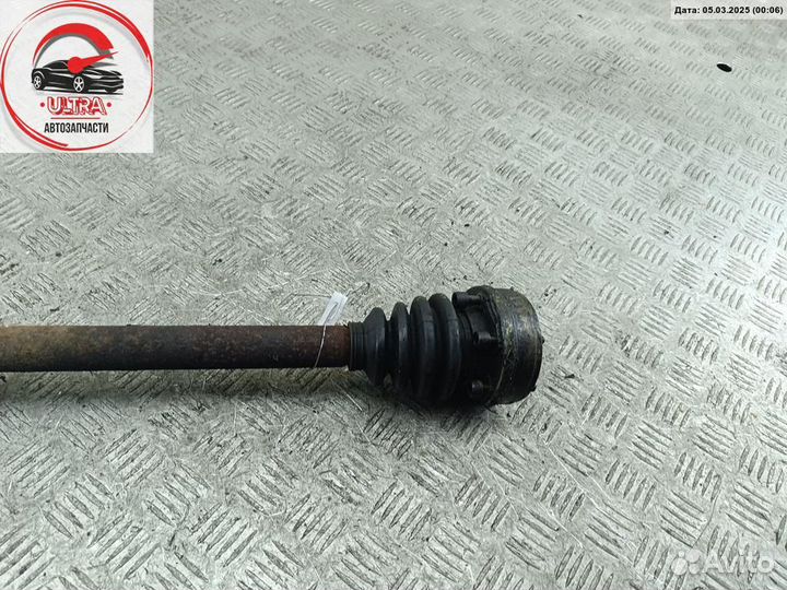 Полуось передняя левая б/у Audi 80 B3 (1987-1992)