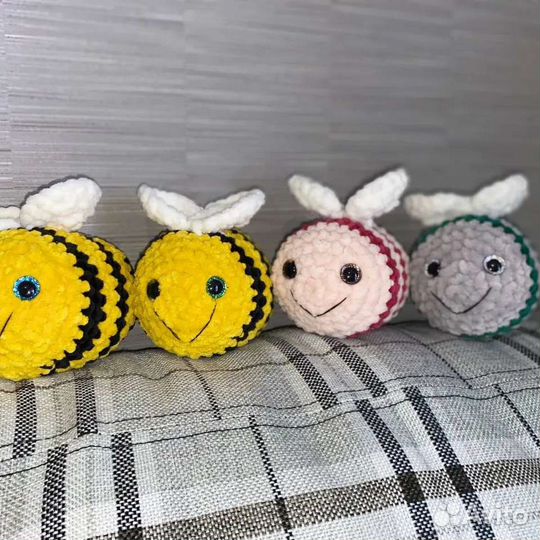 Пчёлка из пряжи