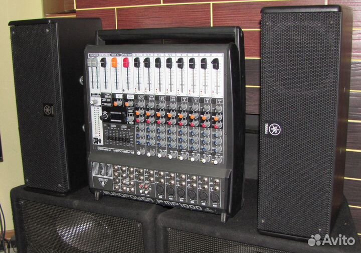 Колонки Yamaha 400W 2шт Активный микшер Behringer