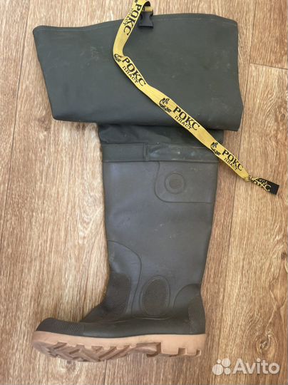 Резиновые сапоги для рыбалки