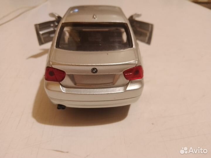 Машинка bmw