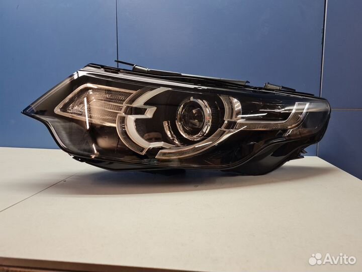 Фара левая Land Rover Discovery Sport 2014