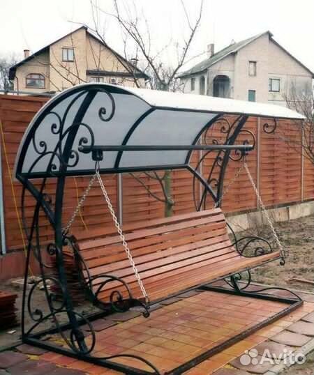 Кованые качели садовые