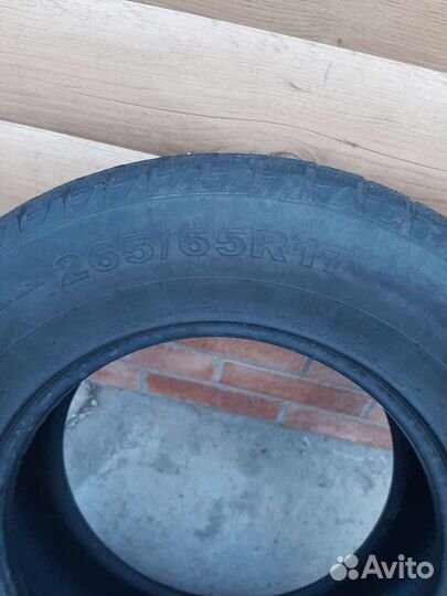 Giti GitiWinter 720 265/65 R17