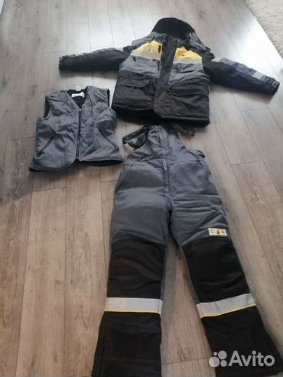 Продам спецодежду зима