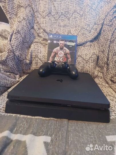Sony PS4 slim 500gb + UFC 3