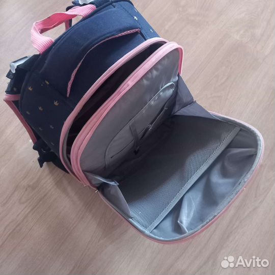 Рюкзак школьный для девочки бу