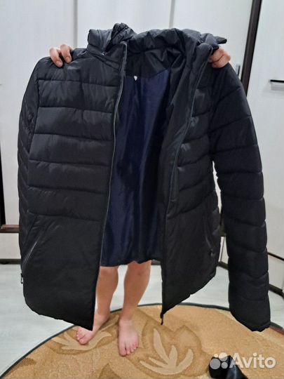 Продам 2 зимние куртки и осеннюю-весеннюю парку