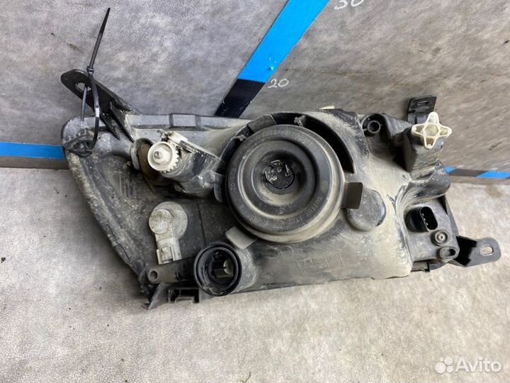 Фара передняя левая Лада Гранта седан 1.6 21126