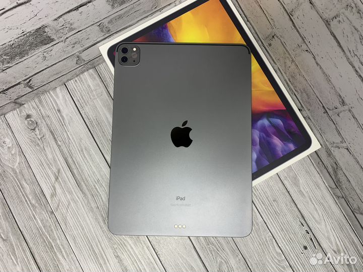 Apple айпад про 11 2020года на 256гб