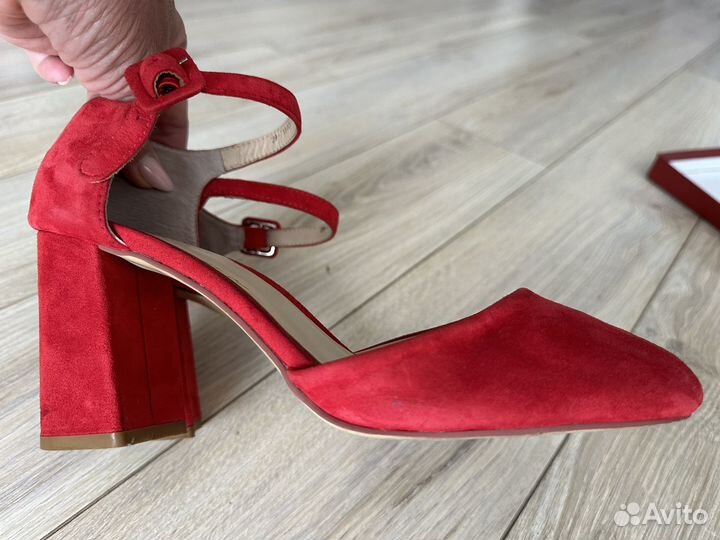 Туфли женские 40-41 р. натуральная кожа Mascotte