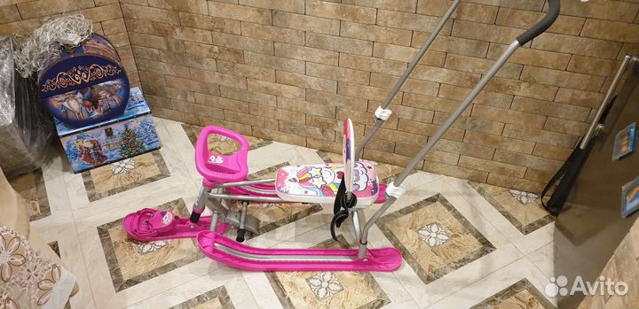 Детский снегокат