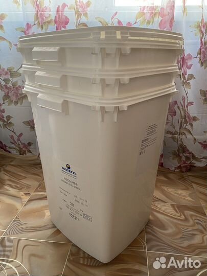 Контейнер пластиковый