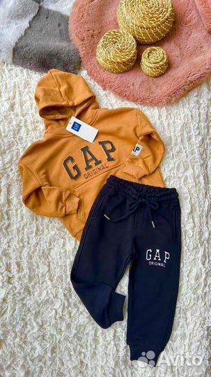 Детский костюм GAP