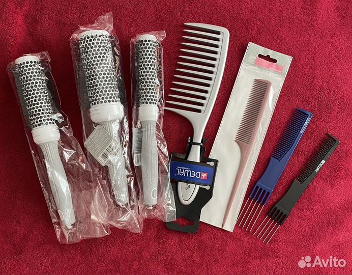 Набор профессиональных расчесок