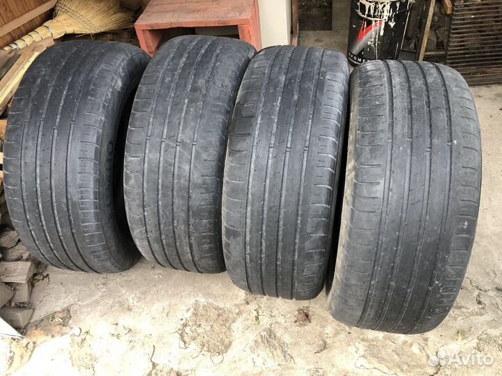 Kumho Ecsta HS51 235/55 R17 W