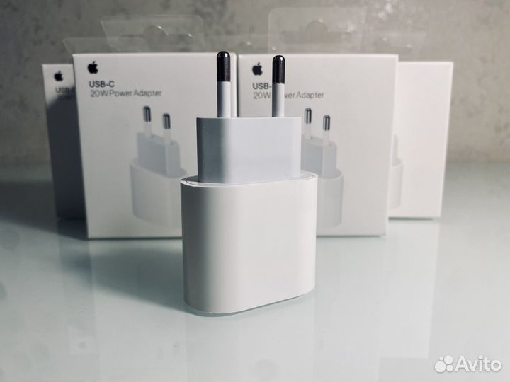 Сетевое зарядное устройство Apple 20W (новые)