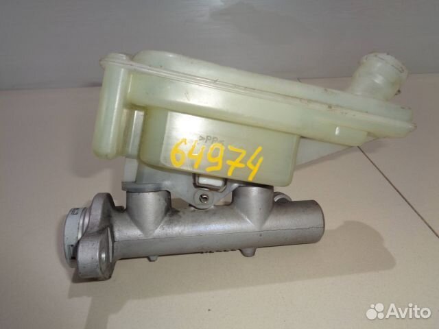 Главный тормозной цилиндр nissan E11