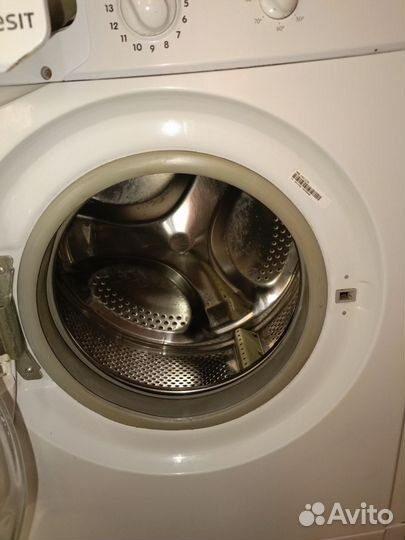Стиральная машина indesit 5кг