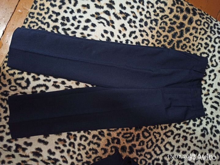 Школьный костюм