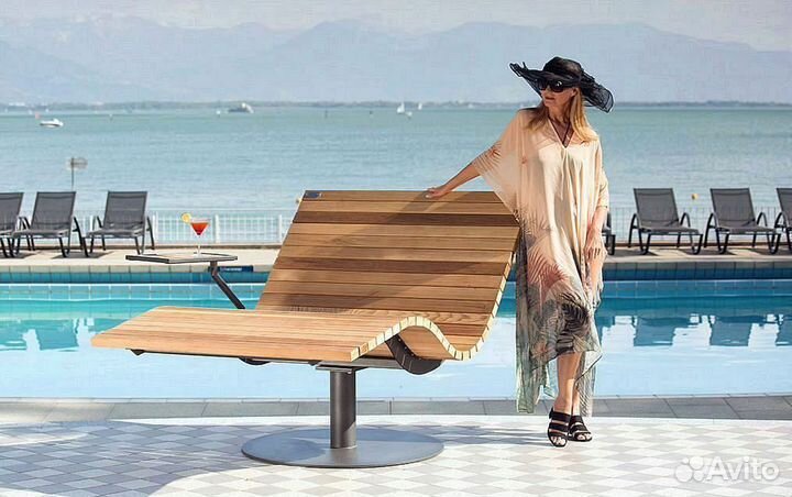 Шезлонг