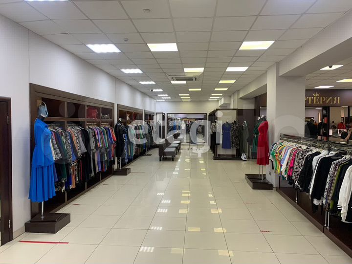 Сдам торговое помещение, 707 м²