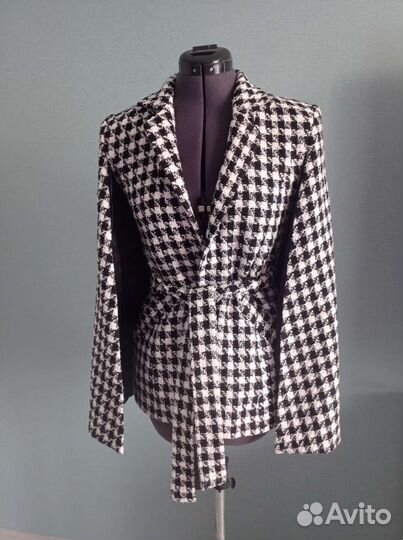 Женский пиджак в стиле zara в хорошем состоянии