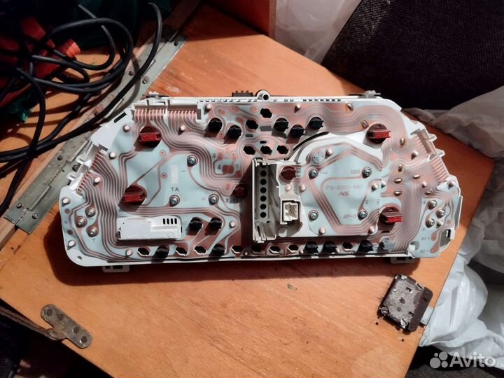 Щиток приборов subaru legacy bg bd