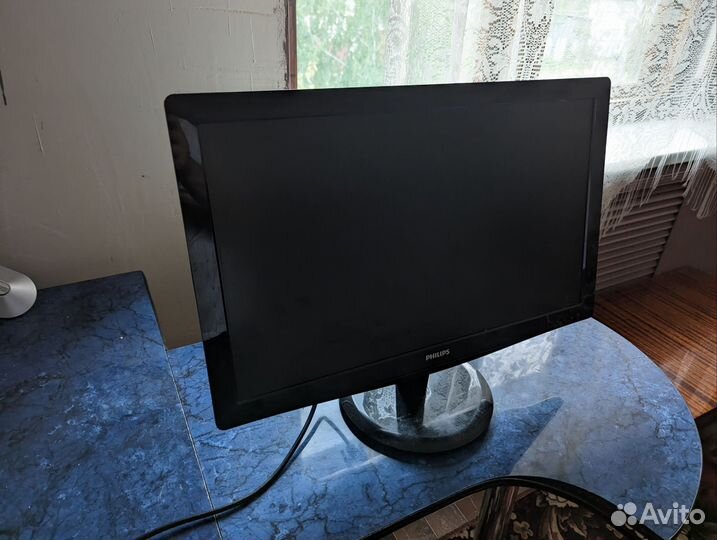 Монитор Philips 23''