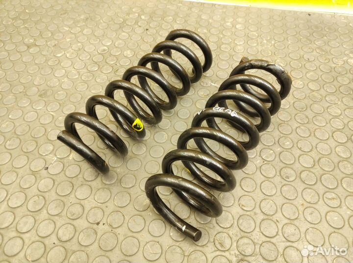 Пружины комплект задние Mercedes-Benz W204