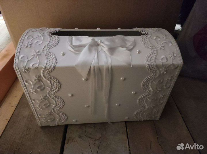 Свадебный сундук, подушка для колец